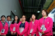 [포토]윤상직 산업부 장관, 경동나비엔 서탄공장 방문