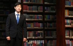 [포토]뮤지컬 그날들에서 열연하는 배우 유준상