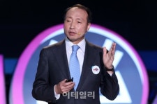 씨유 삼성인력개발원호암관 | [포토]삼성그룹 토크콘서트 '열정락서'에서 강연하는 신태균 삼성인력개발원 부원장