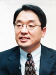 세계 비철금속산업의 거인 잠들다