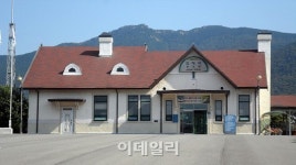 88년간 열차 달린 진해선운영 중단 결정