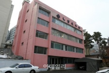[70년 장수기업]정무영 을유문화사 사장 자족이 장수기업 비결