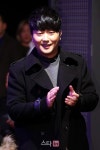 [포토]박수치며 입장하는 박현빈