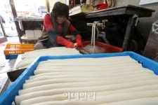 [포토]성큼 다가온 설…가래떡 준비하세요