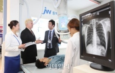[포토]JW중외메디칼, 디지털 엑스레이-4