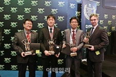 효성, 세계 최대 복합재료 전시회서 자체 개발 탄섬 뽐내