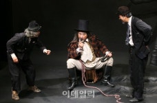 [포토]연극 고도를 기다리며