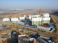 물 들어올 때 노 저어라…건설사 땅 확보 전쟁