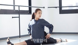 [포토]전통무술 태권도 스타일 여성복 컬렉션 발표한 건국대 플랜식스
