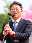 [포토]2015 무지개축제 축사하는 곽재선 이데일리 회장