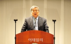조양호 한진 회장 해운·항공·육운 융합시대 열자