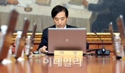 가계부채 1100조원..1분기 이례적 증가세