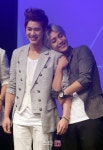 [포토]엠블랙 미르, 승호가 좋아요!