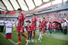 [포토]GS&POINT, K리그 슈퍼매치와 함께 한 GS&POINT DAY-8