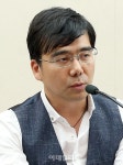 [포토]인사말하는 파파게노 공병우
