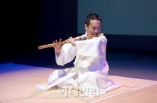 자연 음향으로 듣는 영산회상 전곡