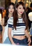 [포토]나인뮤지스 민하-경리, 리바이스 '더 뉴우먼 데님 컬렉션' 팝업스토어 행사 왔어요!