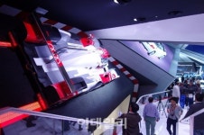 [2015 프랑크푸르트모터쇼]‘압도적인 벤츠.. 화려한 아우디’