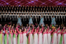 [포토] 여성 무용수들의 북한 노동당 창건 70주년 기념공연