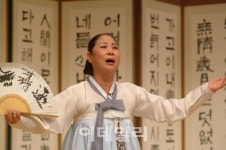 11월 한 달간 펼쳐지는 민속악 축제