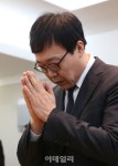 [포토]YS 빈소 찾은 최양오 현대경제연구원 고문