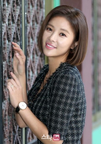 황정음, 프로골퍼 이영돈과 열애 인정 