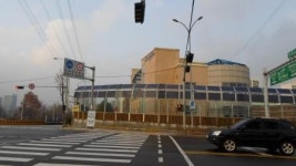 노원구, 태양광 방음벽 준공..‘소음 잡고 전기도 생산’