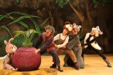 공연보며 어린이 인성교육 시켜요