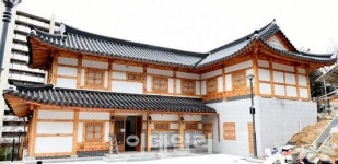 [동네방네]노원구, 개량한복 입는 한옥어린이집 개원