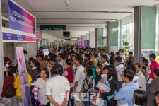 무역협회-코엑스, 해외전시회 확대한다..수출부진 타개책