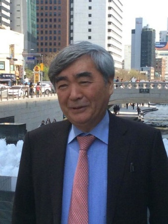 최동호 시인협회장 