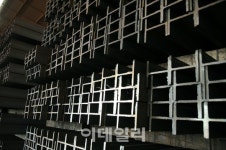 동국제강, 형강 누적생산 1500만t 돌파..에펠탑 2000개 규모