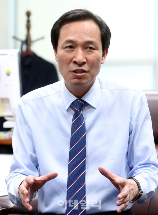 우상호 정무수석, 국회와 협치 강화 첫걸음! 협치와 소통 강조, 협치의 가교 역할 다짐