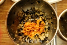 [여행] 다찌·빼떼기죽·충무김밥…통영에 안갈 수 없는 이유