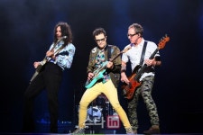 [포토]‘인천 펜타포트 락 페스티벌’ 찾은 미국 얼터너티브 록밴드 위저(WEEZER)-7