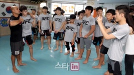 [포토]BJ 펜과 함께 찰칵!