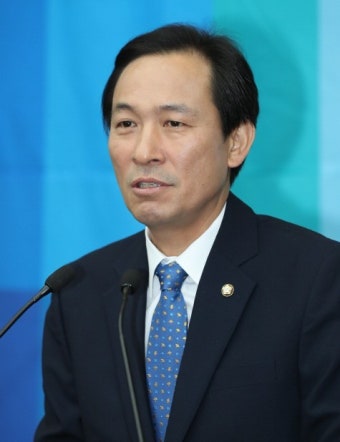 우상호, 與 정기국회 보이콧에 “추경 급하면 5시까지 돌아오라”
