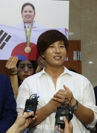 [포토]국회에서 기자회견 갖는 박세리