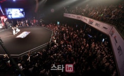 [포토]]레드불 킥 잇(Res Bull Kick-It)에 쏠린 관심