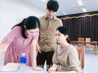 [포토]성신여대 미디어영상연기학과 음악극 ‘우리읍내’ 공연