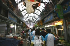 반토막 경주관광…안전 빼고 적자 메우기만?