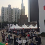 [모델하우스 탐방]‘신촌숲 아이파크’ 트리플 역세권 입지에 수요자 몰려