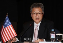 [포토]한미일 6자회담 수석대표 협의회 미국측 조셉 윤 미국 국무부 대북정책 특별대표