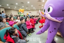 [포토]롯데월드 키즈파크, 찾아가는 키즈파크 공연