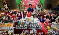 [포토] 서초구청, 어린이들의 불우이웃돕기 성금전달식