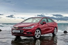 한국지엠 디자인센터 스튜어트 노리스가 이야기하는 올 뉴 크루즈의 디자인