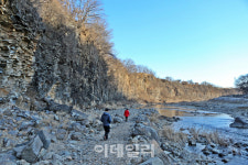 [여행] 한반도 생성 신비 품고, 시간이 예서 멈췄구나