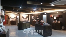 양지로 나와 급성장하는 성인용품..남·여 최고 인기제품은?