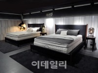 시몬스 침대 부천춘의점, 프리미엄 매장으로 리뉴얼 오픈