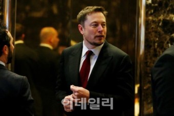 트럼프, 머스크와의 관계 강화 중? 행정부 신설 정부효율부(DOGE) 공동장관으로 지명